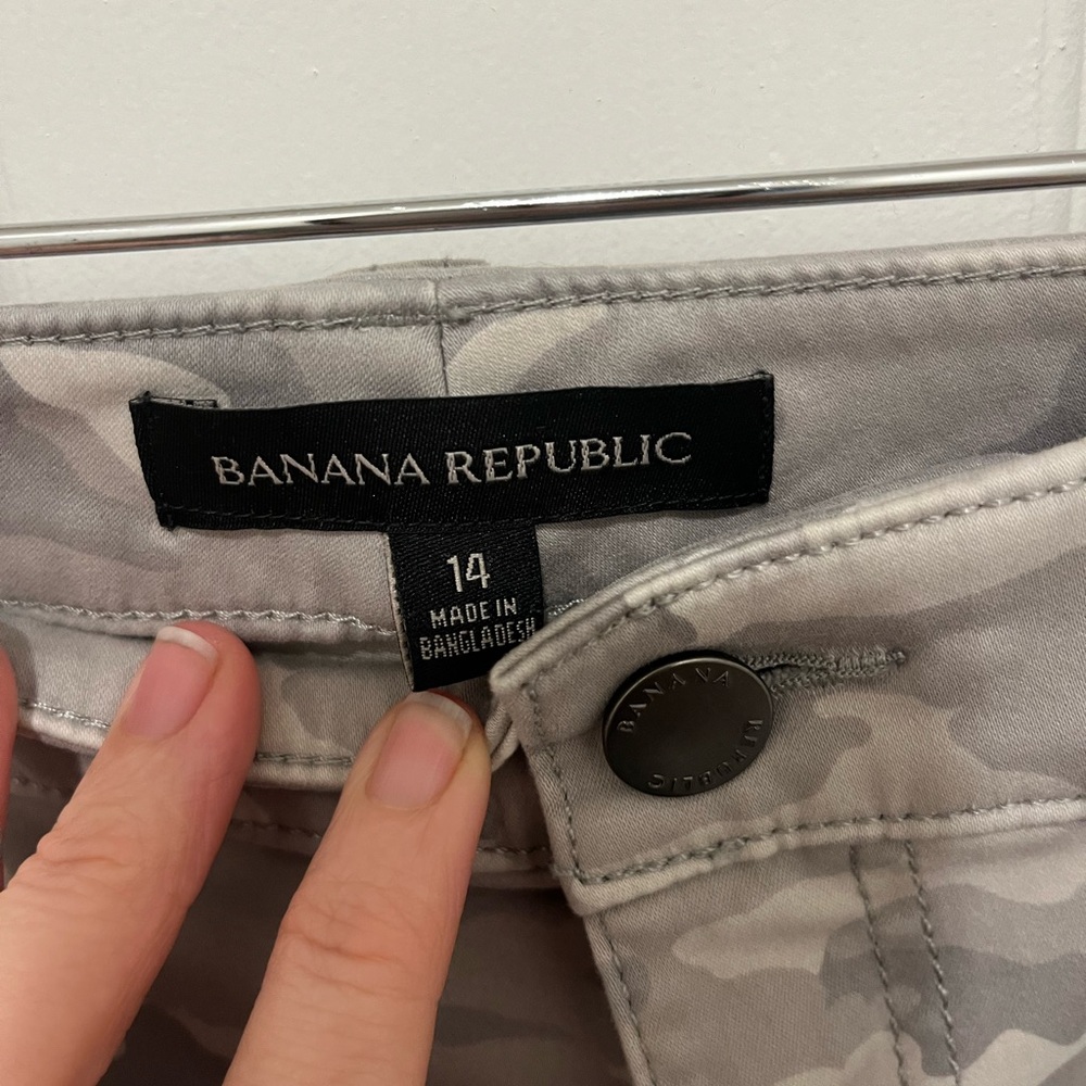 NWT Banana Republic Mid-Rise Skinny Ankle Length Cama Cargo Pants Size 14 - Picture 8 of 12